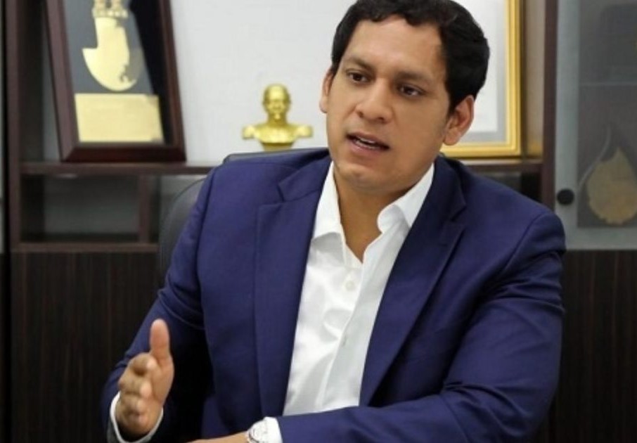 congresista-luis-valdez-app2