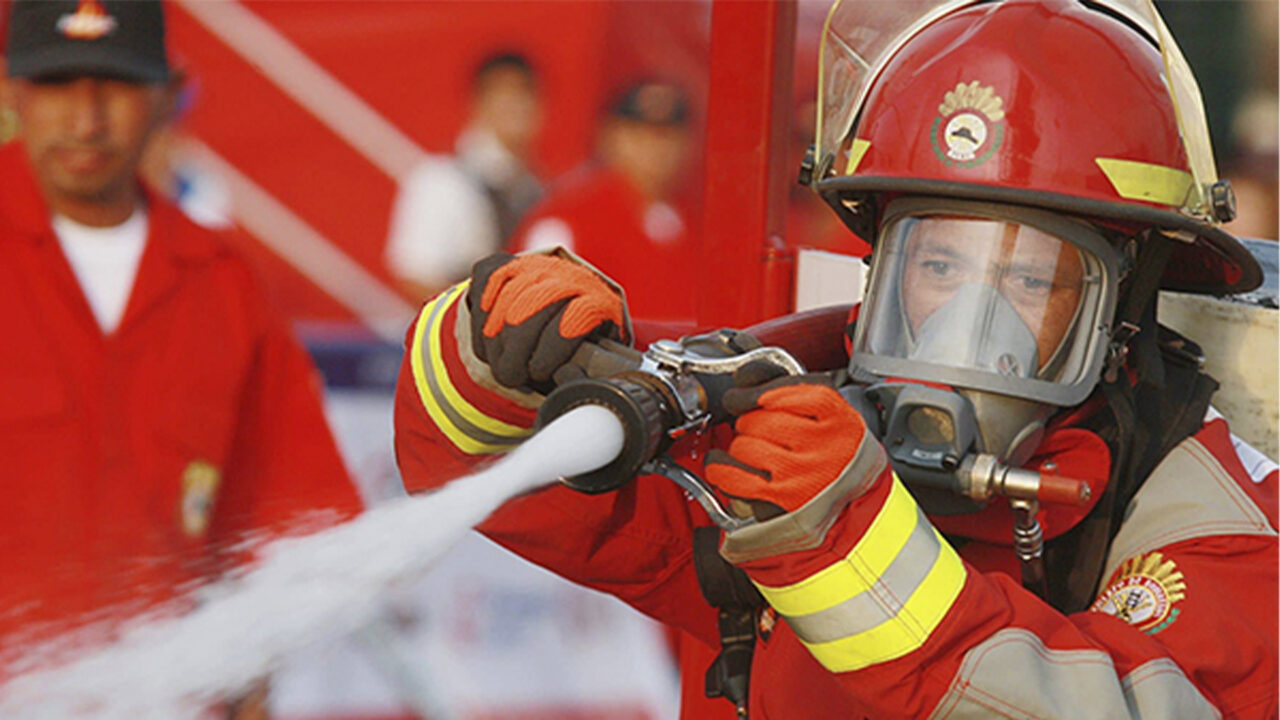 Bomberos-Voluntarios-del-Peru
