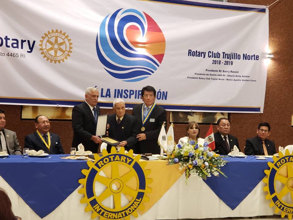 46043979_10217896531867661_2119418467672129536_n