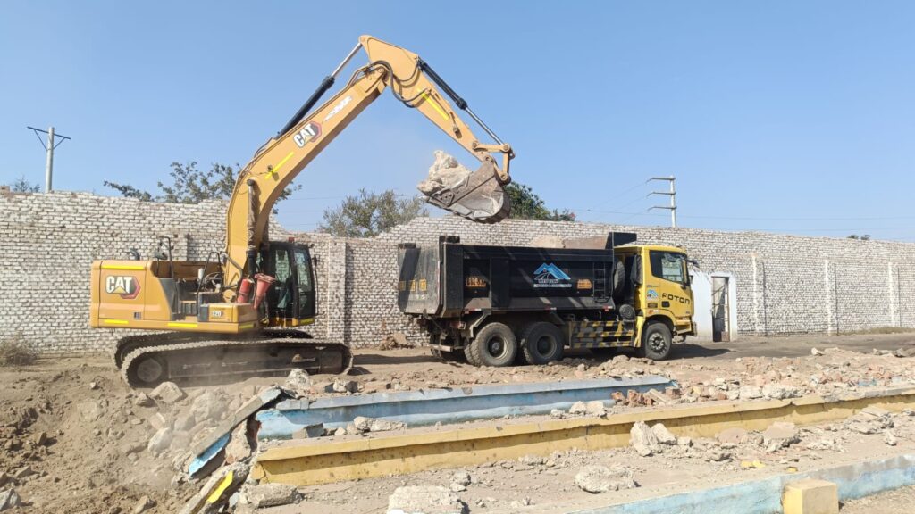 COMPROMSO CUMPLIDO: GORE INICIA RECONSTRUCCIÓN DEL NUEVO ESTADIO DE CHEPÉN