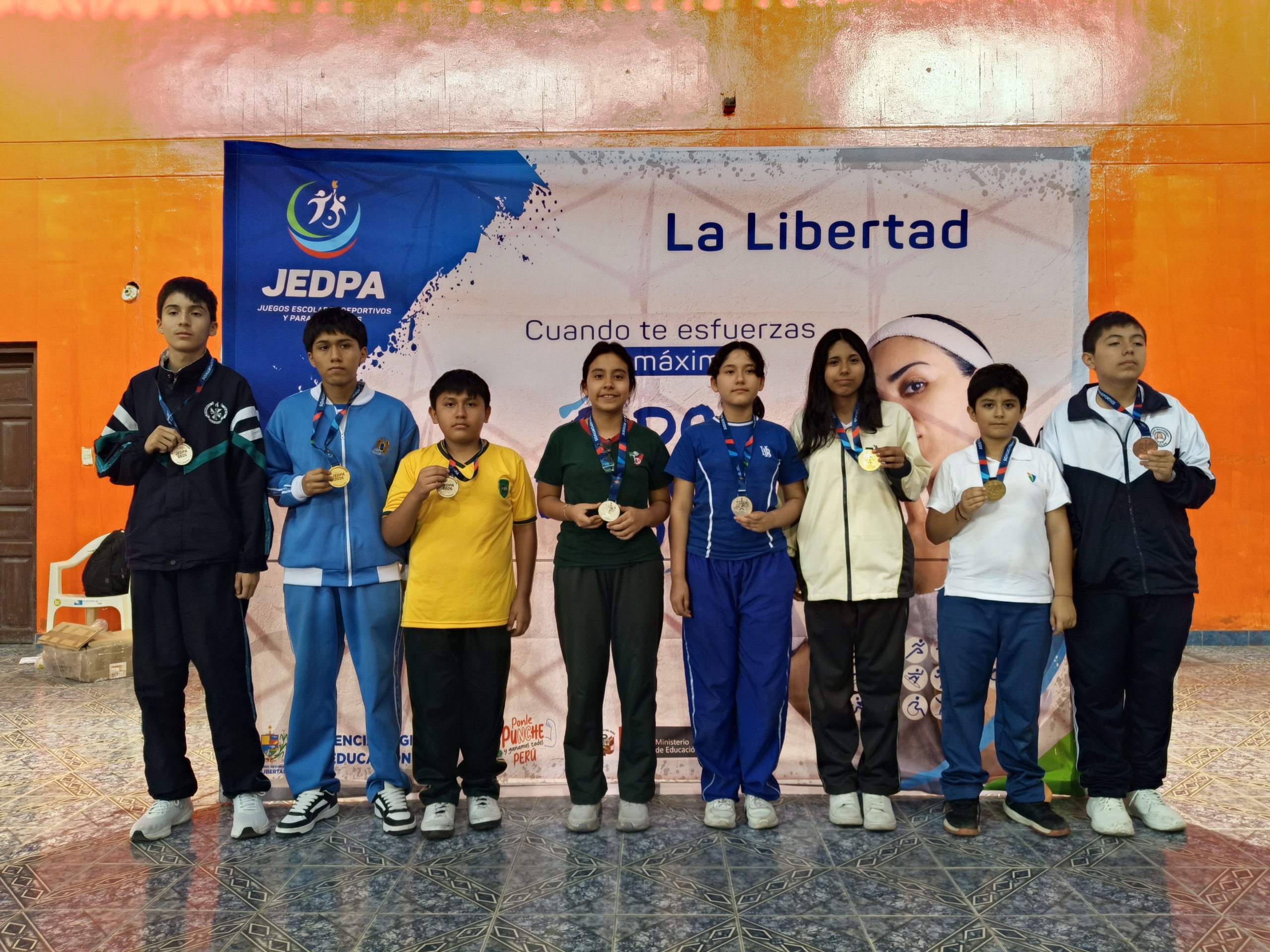 JEDPA 2026: Estudiantes destacan en básquet, tenis de mesa y ajedrez en la etapa regional