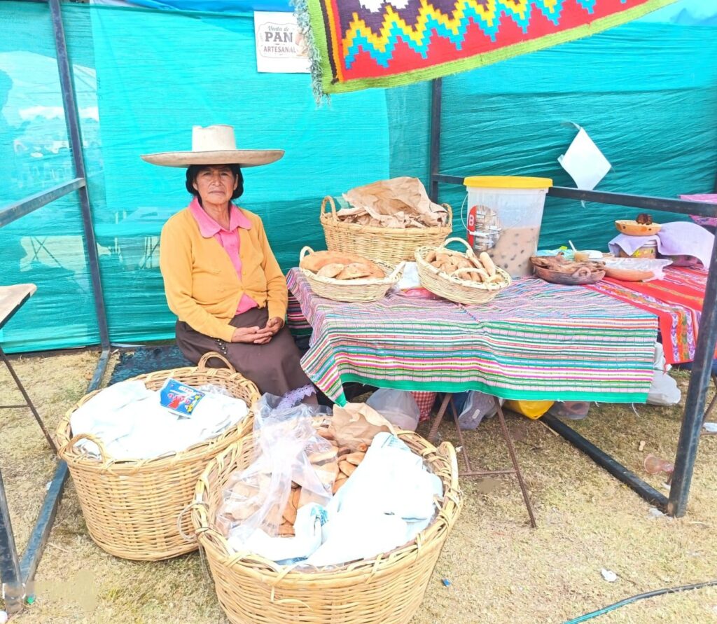 La Libertad: 65 usuarias de Juntos impulsan sus emprendimientos en ferias locales