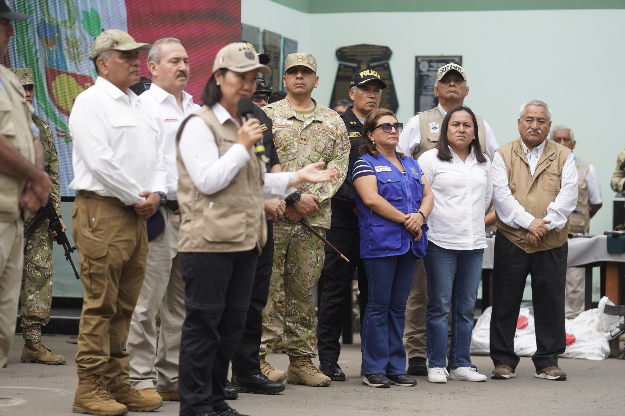 JOANA CABRERA: «HAY PERSONAL PNP DE ÉLITE Y VENDRÁN MÁS DE LAS FUERZAS ARMADAS