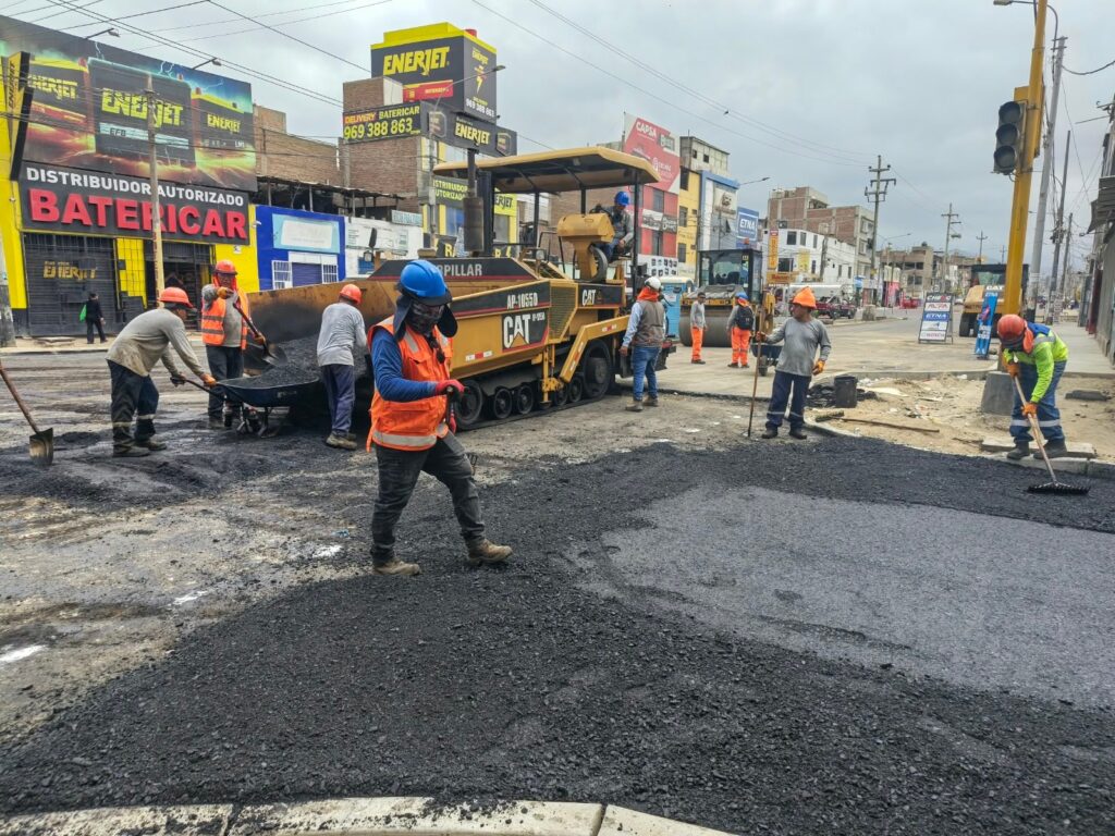 Intervención en la avenida Perú registra un 65% de avance